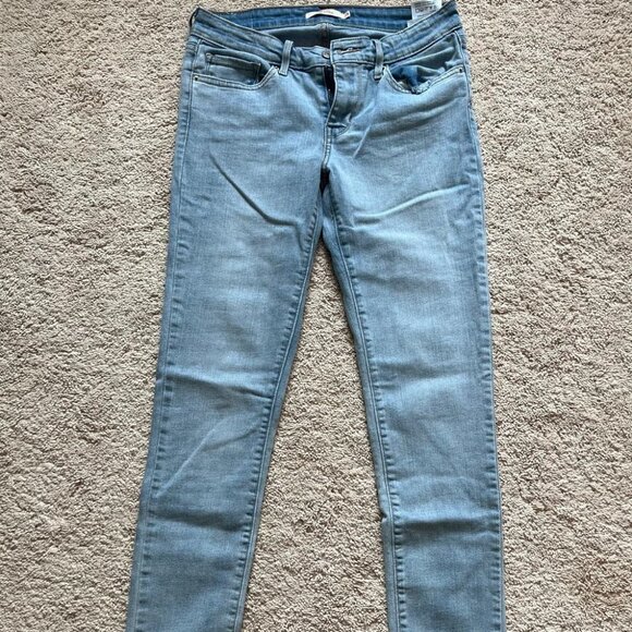 Levi's Jeans - Picture 1 of 3